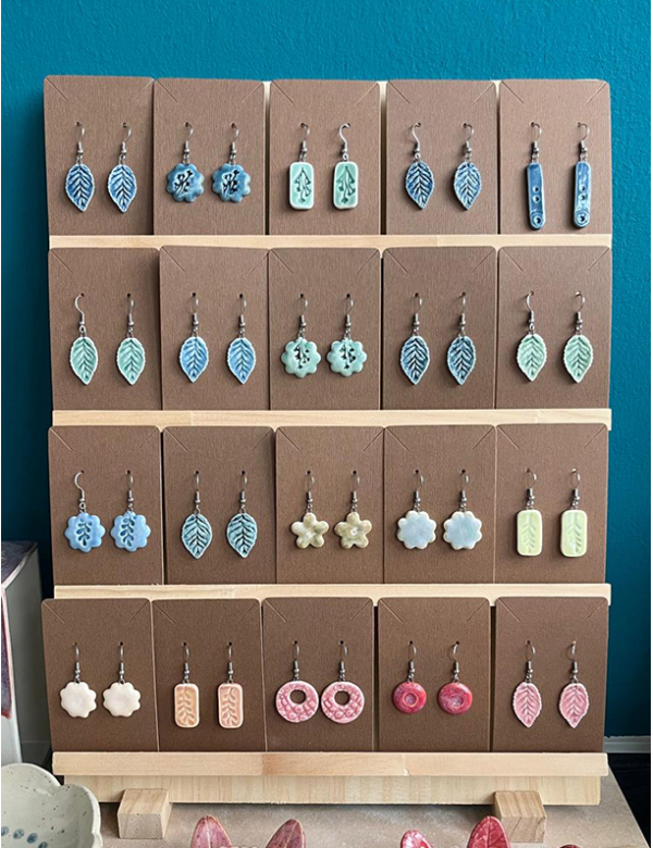 Porseleinen oorbellen